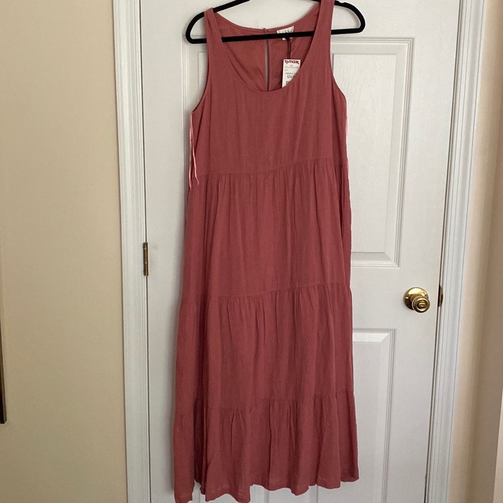 NWT Nicole Miller tiered maxi dress